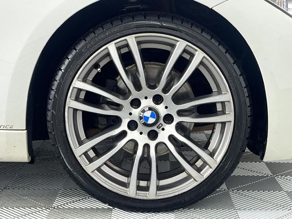 2013-BMW-3-Series-320d-M-Sport-Auto image:5