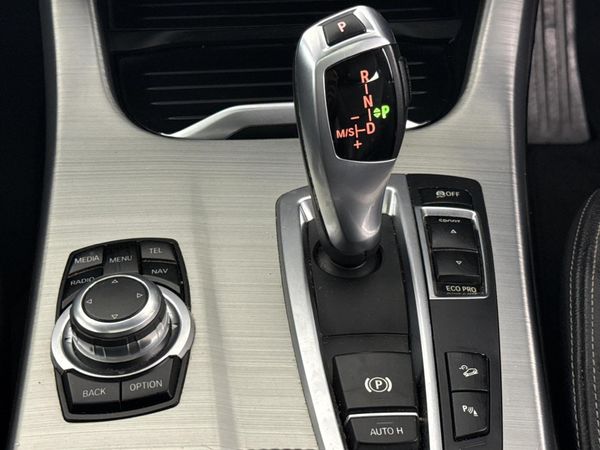 2018-BMW-X4-xDrive20d-M-Sport image:9