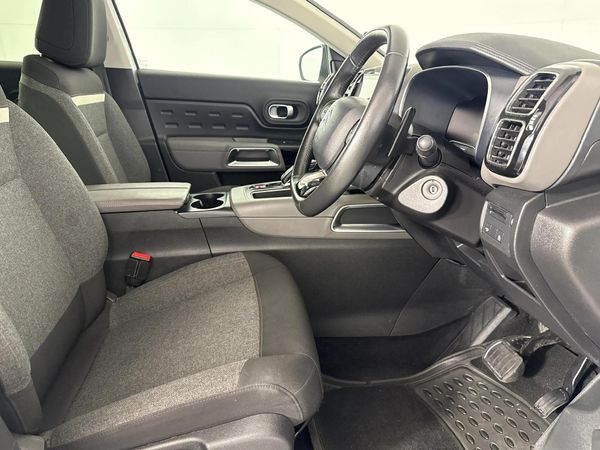 2021-Citroen-C5-Aircross-16-THP-Feel-121kW image:9