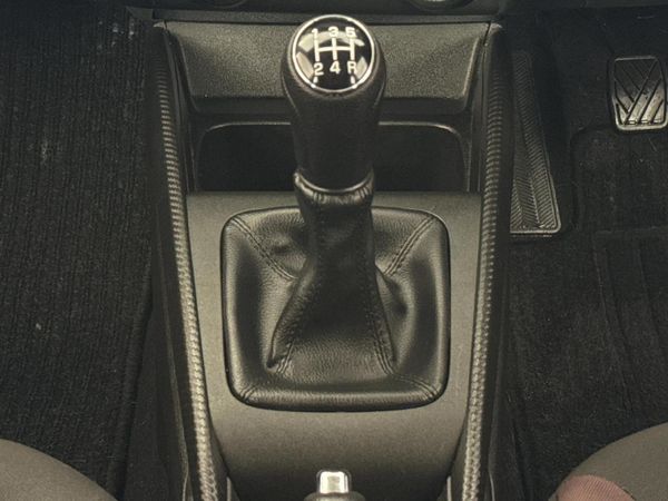 2025-Suzuki-Fronx-15-GL image:10