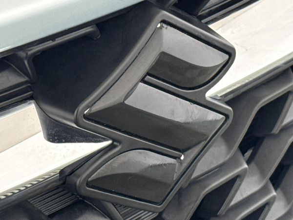 2025-Suzuki-Fronx-15-GL image:11