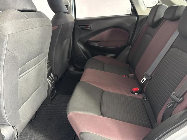 2025-Suzuki-Fronx-15-GL image:3