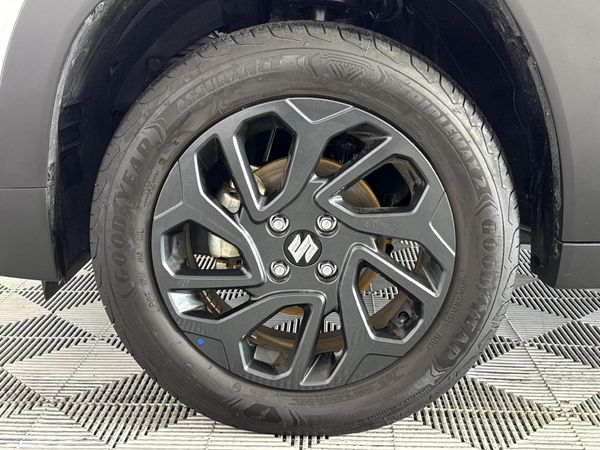 2025-Suzuki-Fronx-15-GL image:4