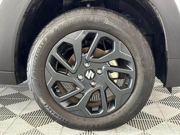 2025-Suzuki-Fronx-15-GL image:5