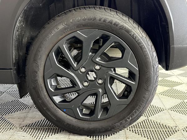 2025-Suzuki-Fronx-15-GL image:6
