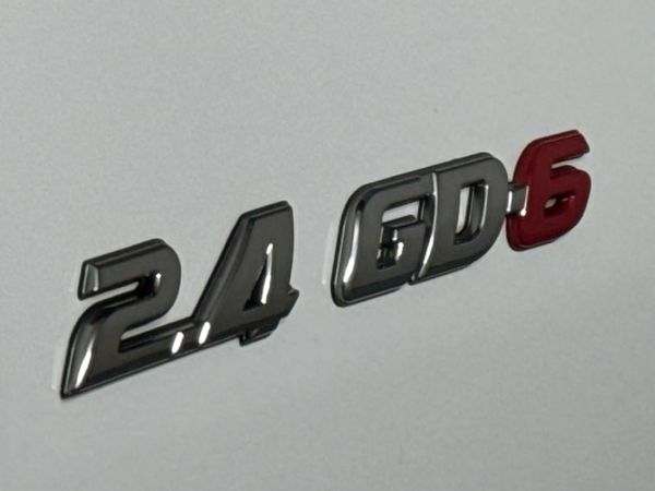 2026-Toyota-Hilux-24-GD-6-Raised-Body-Raider-Double-Cab image:11