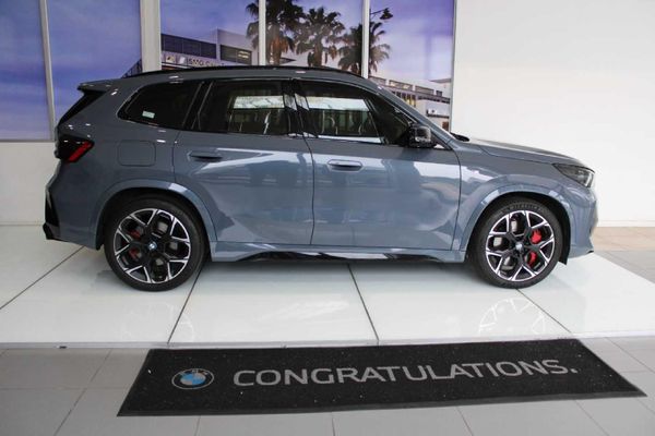2025-BMW-X1-M35i-xDrive-M-Sport-Pro image:2