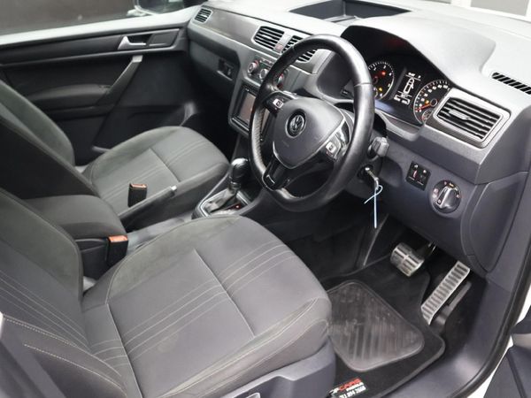 2017-Volkswagen-Caddy-Alltrack-20-TDI-Auto-103kW image:11