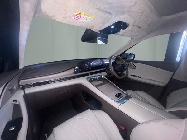 2025-Omoda-C9-20T-Explore-AWD image:10