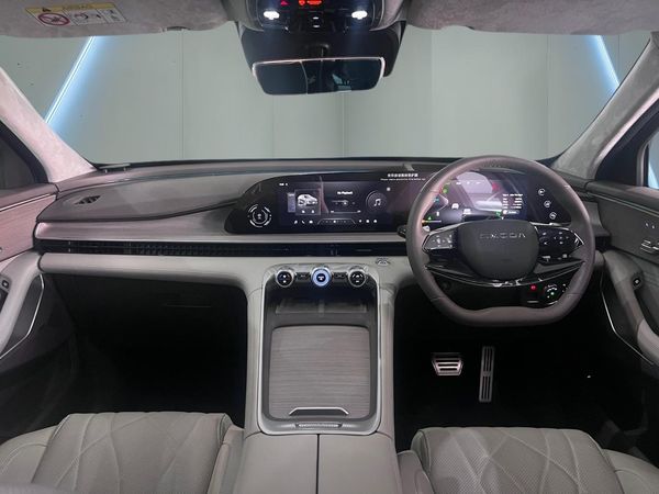 2025-Omoda-C9-20T-Explore-AWD image:8