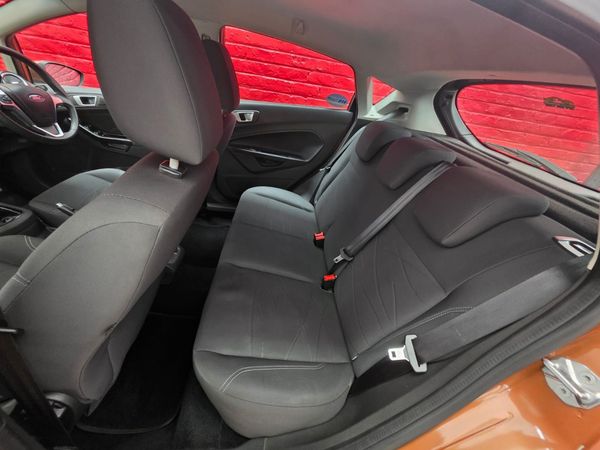 2017-Ford-Fiesta-15-TDCi-Trend-5-dr image:7