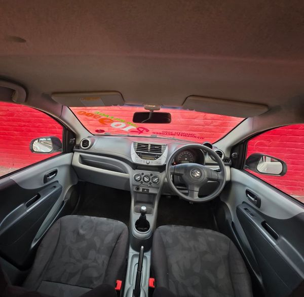 2011-Suzuki-Alto-10-GLS image:5