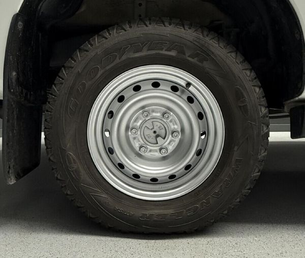 2021-Isuzu-D-Max-250-HO-Hi-Rider-Double-Cab image:13