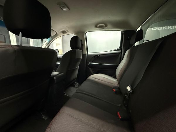 2021-Isuzu-D-Max-250-HO-Hi-Rider-Double-Cab image:8