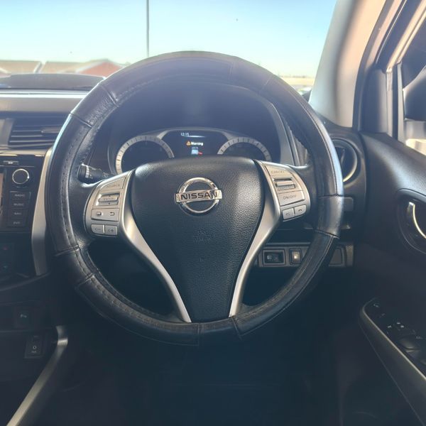 2018-Nissan-Navara-23D-LE-Auto-Double-Cab image:12
