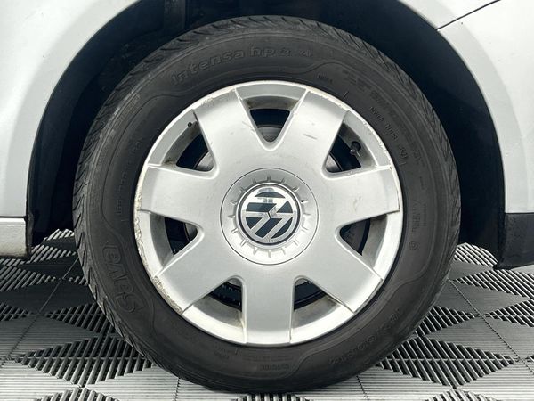 2005-Volkswagen-Polo-16-Comfortline image:5