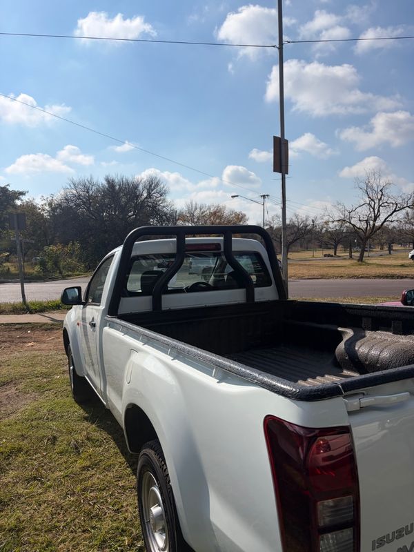 2024-Isuzu-D-Max-250-HO-LE-Single-Cab image:3