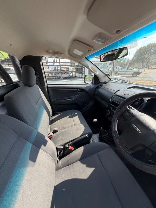 2024-Isuzu-D-Max-250-HO-LE-Single-Cab image:7