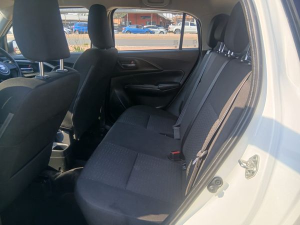 2025-Suzuki-Swift-12-GL image:11