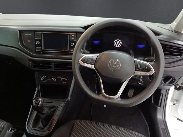 2024-Volkswagen-Polo-10-TSI image:10