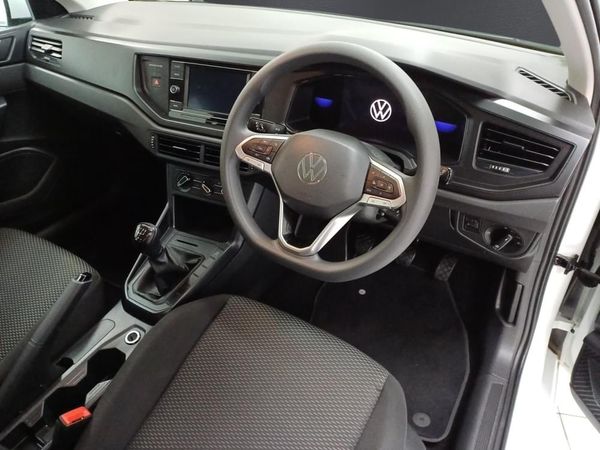 2024-Volkswagen-Polo-10-TSI image:8