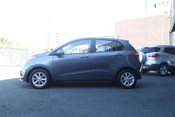 2017-Hyundai-Grand-i10-125-Fluid image:3
