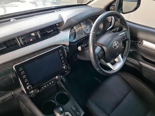 2023-Toyota-Hilux-24-GD-6-Raider-4x4-Auto-Double-Cab image:13