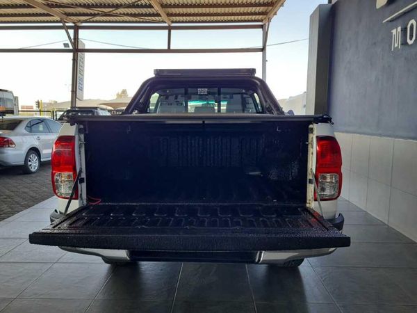 2023-Toyota-Hilux-28-GD-6-Raider-4x4-Auto-Double-Cab image:9