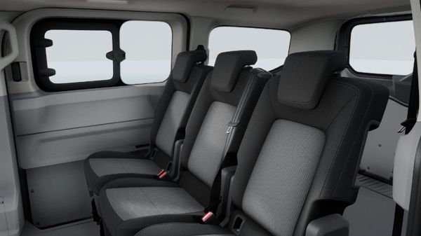 2026-Volkswagen-Transporter-Crew-Bus-20TDI-Auto-4M-125kW-5-Seat image:14