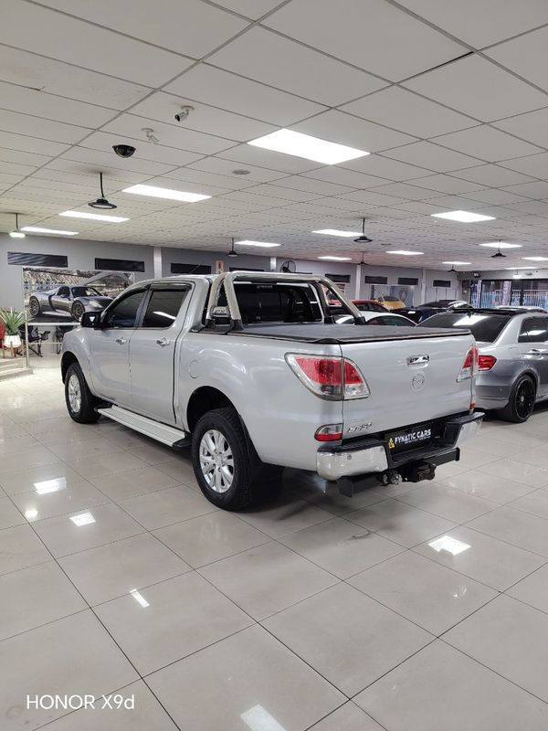 2012-Mazda-BT-50-32-TDi-SLE-4x4-Auto-Double-Cab image:3