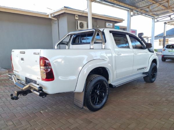 2015-Toyota-Hilux-30-D-4D-Legend-45-4x4-Auto-Double-Cab image:2