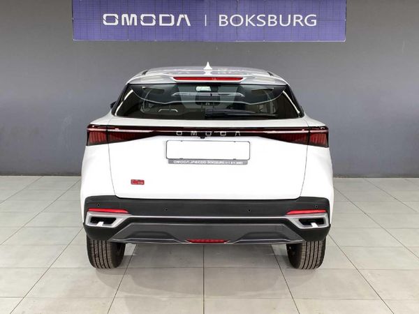 2026-Omoda-C5-15T-Street-Plus image:4