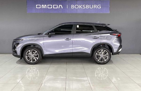 2026-Omoda-C5-15T-Street-Plus image:2