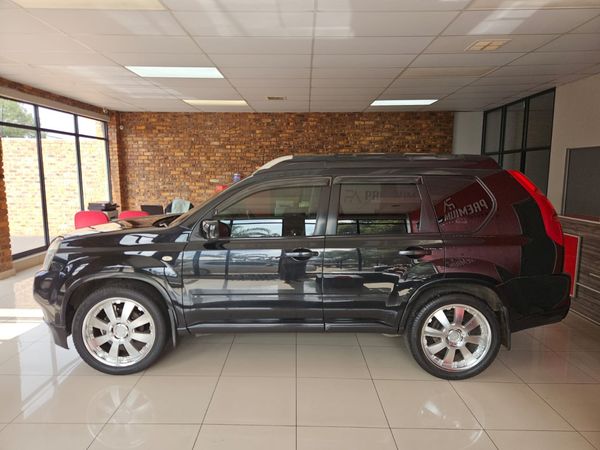 2009-Nissan-X-Trail-25-SE-4x4 image:3