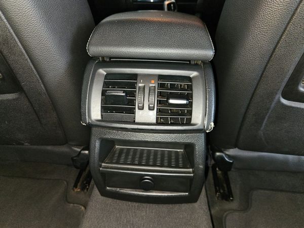 2018-BMW-X4-xDrive20d-xLine image:18