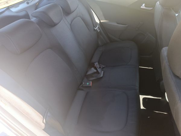 2018-Hyundai-Grand-i10-10-Motion image:11
