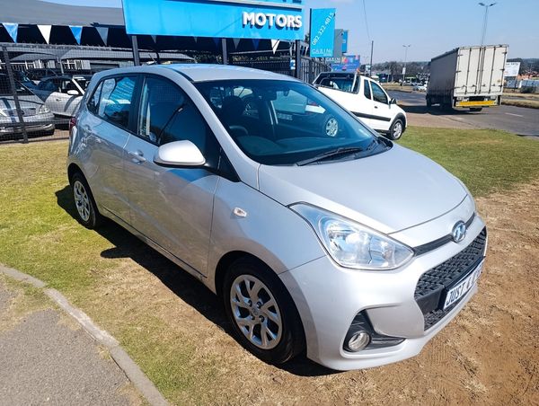 2018-Hyundai-Grand-i10-10-Motion image:1