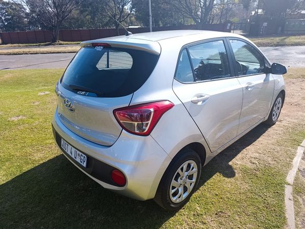 2018-Hyundai-Grand-i10-10-Motion image:6