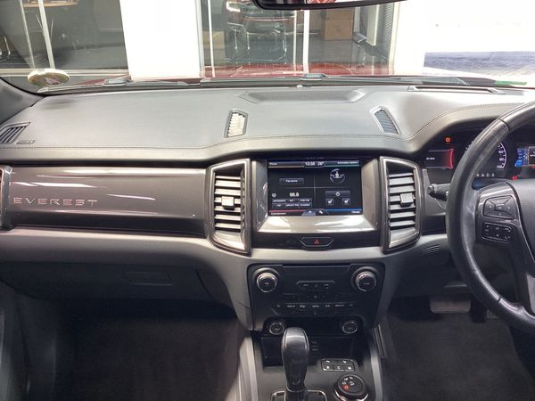 2016-Ford-Everest-32-TDCi-LTD-4x4-Auto image:7
