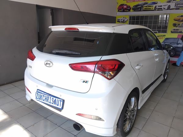2016-Hyundai-i20-14-N-Series image:15