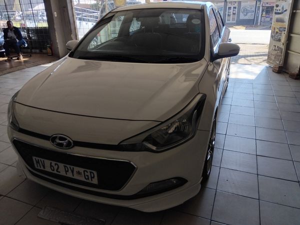 2016-Hyundai-i20-14-N-Series image:3