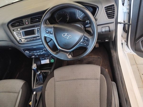 2016-Hyundai-i20-14-N-Series image:7