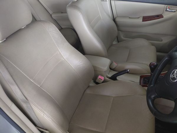 2004-Toyota-Corolla-180i-GSX image:8