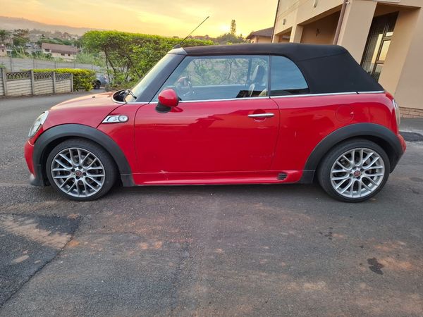 2011-MINI-Convertible-Cooper-S-Auto image:1