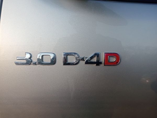 2011-Toyota-Hilux-30-D-4D-Raider-4x4-Double-Cab image:6