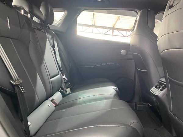 2026-Omoda-C7-16T-Luxury image:9