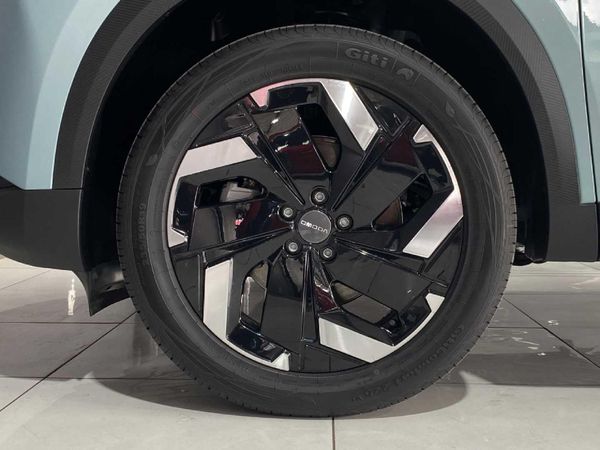 2026-Omoda-C7-16T-Luxury image:5