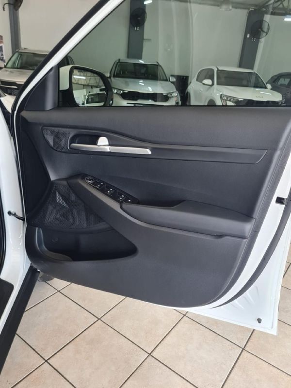 2026-Kia-Seltos-15-LS-Auto image:14
