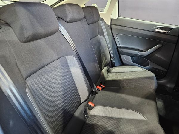 2025-Volkswagen-Taigo-10-TSI-Life-Auto image:7