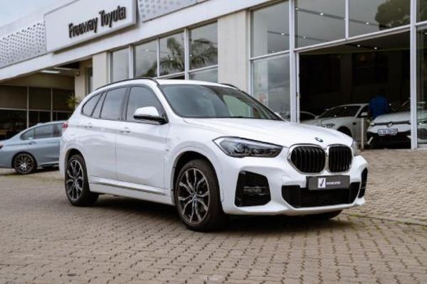 2022-BMW-X1-sDrive18i-M-Sport image:16